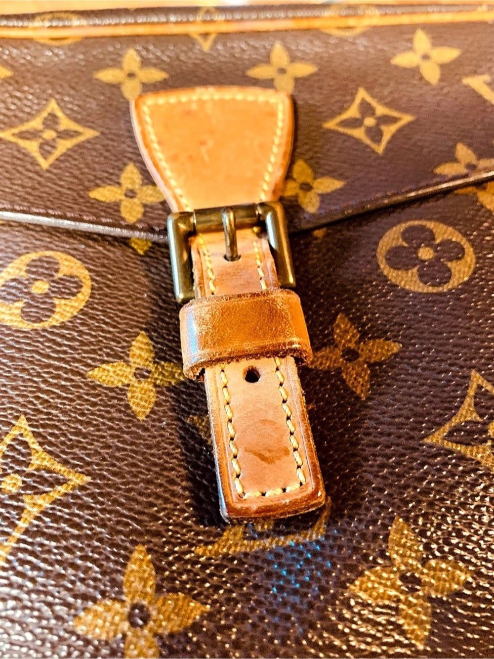Louis Vuitton Authentic Vintage Monogram Jeune Fille crossbody / shoulder w/ COA - Picture 3 of 13